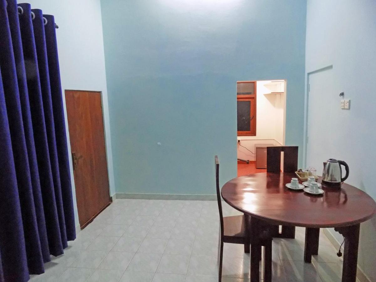 Coco Home Negombo Exterior foto
